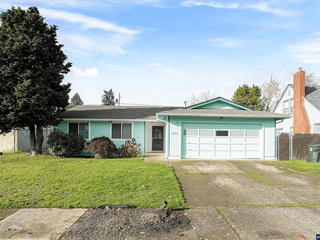 property at 4561 Pullman Ct SE