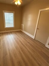 1609 Cedar St in Bastrop, TX - Building Photo - Building Photo