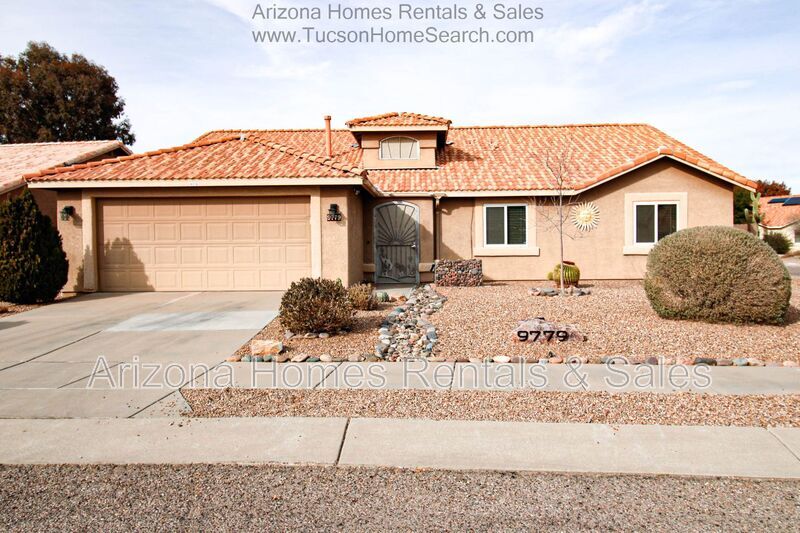 9779 E Paseo San Ardo in Tucson, AZ - Building Photo