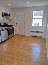 110 Trapelo Rd in Waltham, MA - Building Photo - Building Photo