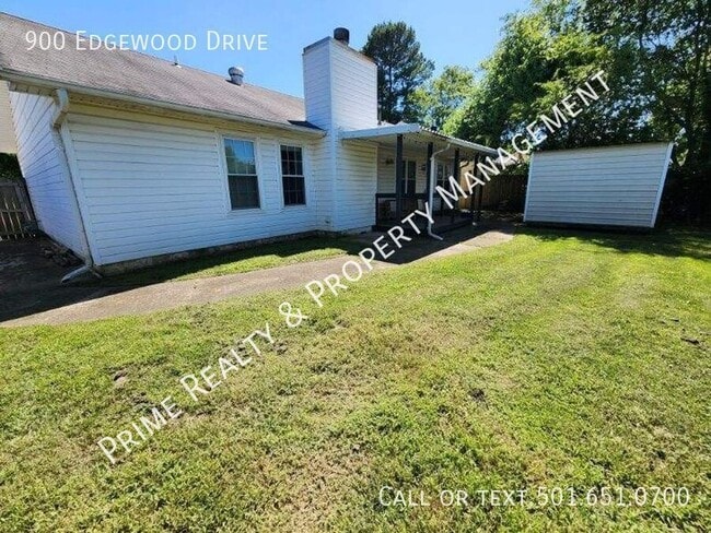 900 Edgewood Dr in Bryant, AR - Building Photo - Building Photo