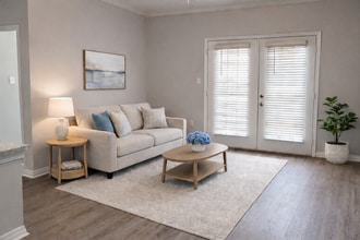 Oxford Point in Gulfport, MS - Building Photo - Building Photo