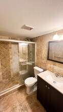 6061 10th Ave N, Unit 144 in Greenacres, FL - Building Photo - Building Photo