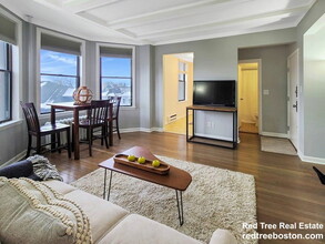 26 Commonwealth Terrace in Boston, MA - Building Photo - Building Photo