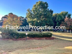 4655 Beacon Ridge Ln in Flowery Branch, GA - Building Photo - Building Photo