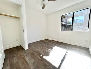 11941 Weddington St in Los Angeles, CA - Building Photo - Building Photo