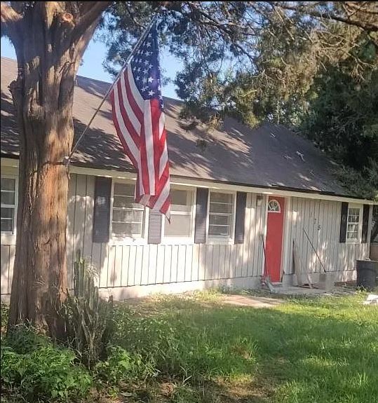 property at 175 Machelle Dr