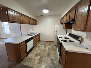 5573 Tall Pines Pkwy in Roscoe, IL - Building Photo - Building Photo