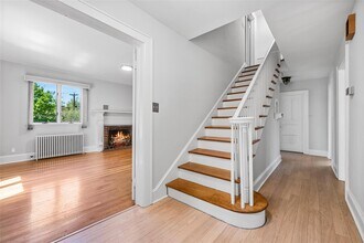 515 Mountainview Ave in Valley Cottage, NY - Building Photo - Building Photo