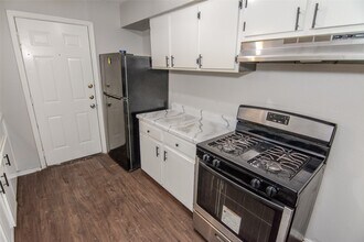 1639 Northwood St in Houston, TX - Foto de edificio - Building Photo