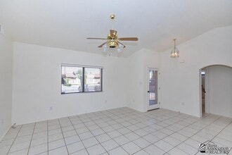 11257 E 37th Pl in Yuma, AZ - Building Photo - Building Photo