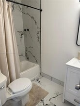 2168 NW 91st St in Miami, FL - Building Photo - Building Photo