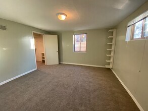 3472 S 1100 E, Unit B in Millcreek, UT - Building Photo - Building Photo