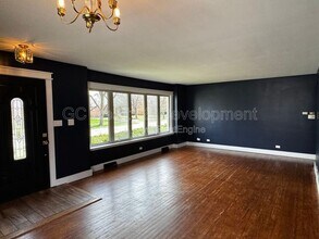 510 N Fairview Ave in Mount Prospect, IL - Building Photo - Building Photo