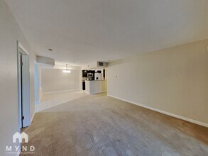 1900 Rio Canyon Ct in Las Vegas, NV - Building Photo - Building Photo