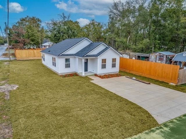 76 Merwyn Dr in Crawfordville, FL - Building Photo - Building Photo