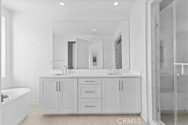 117 Montero in Irvine, CA - Building Photo - Building Photo