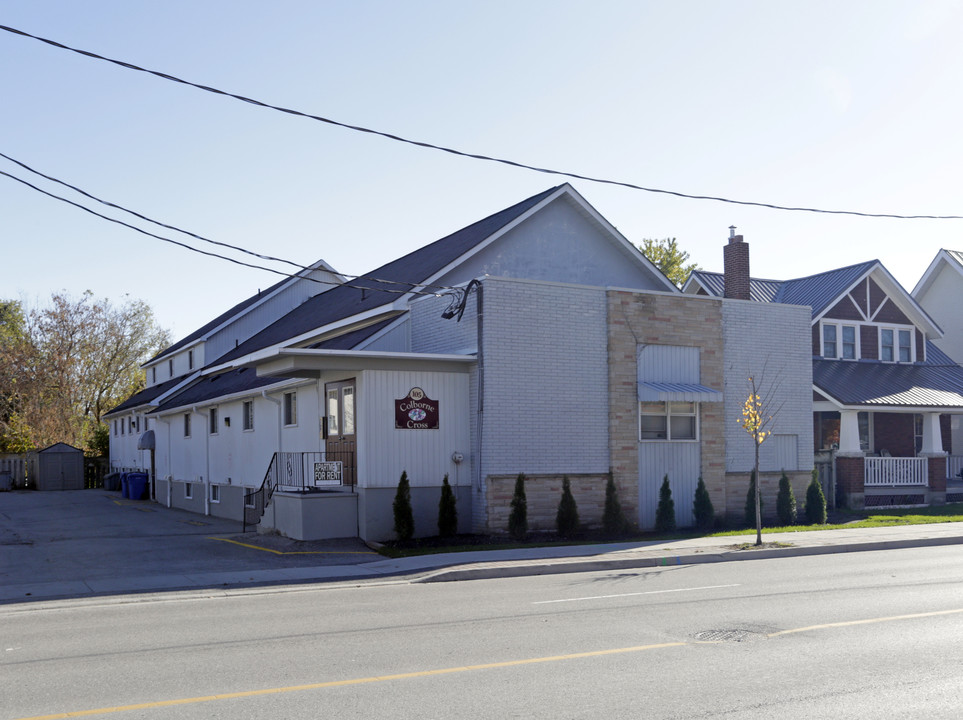 Colborne Cross Apartments in Orillia, ON - Building Photo