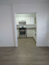 727 Olive Ave in Long Beach, CA - Building Photo - Building Photo