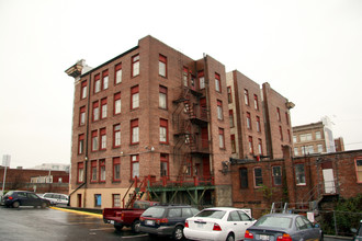 1800-1804 Hewitt Ave in Everett, WA - Building Photo - Building Photo