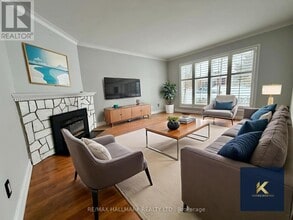 12 Sweetland Rd in Toronto, ON - Building Photo - Building Photo