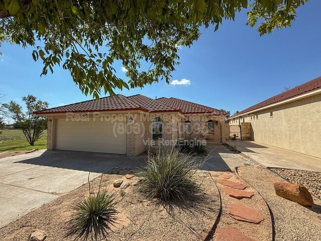 property at 2707 Regis St