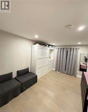 471 Annalee Dr in Hamilton, ON - Building Photo - Building Photo