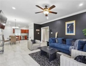 1332-1334 Tricou St in New Orleans, LA - Foto de edificio - Building Photo