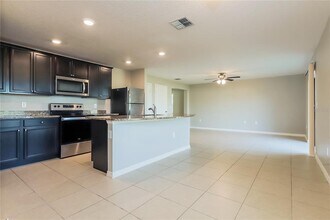 2479 Caspian Dr in Lakeland, FL - Building Photo - Building Photo