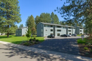 Forest Park in Spokane, WA - Building Photo