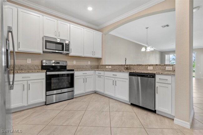 4264 Lemongrass Dr in Ft. Myers, FL - Building Photo - Building Photo