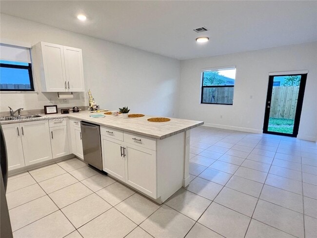 13370 SW 284th Terrace in Homestead, FL - Building Photo - Building Photo