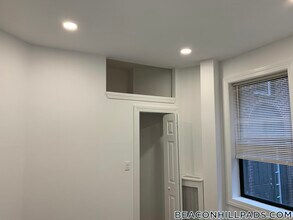 24 Phillips St in Boston, MA - Building Photo - Building Photo