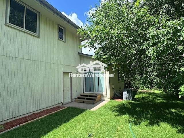 2550 Teakwood Ln N in Plymouth, MN - Building Photo - Building Photo