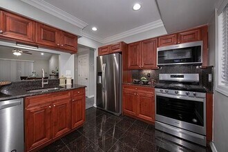 45 Country Club Dr in Coram, NY - Building Photo - Building Photo