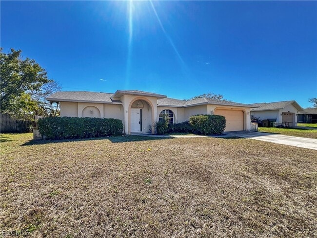 property at 208 SE 17th St