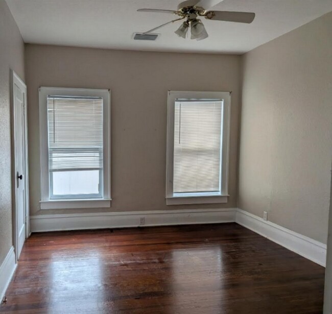 1008 Lake Ave in Haines City, FL - Foto de edificio - Building Photo