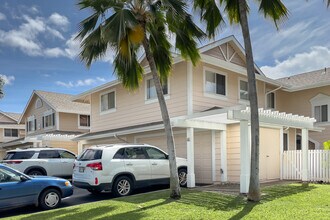 The Greens in Waipahu, HI - Building Photo - Building Photo