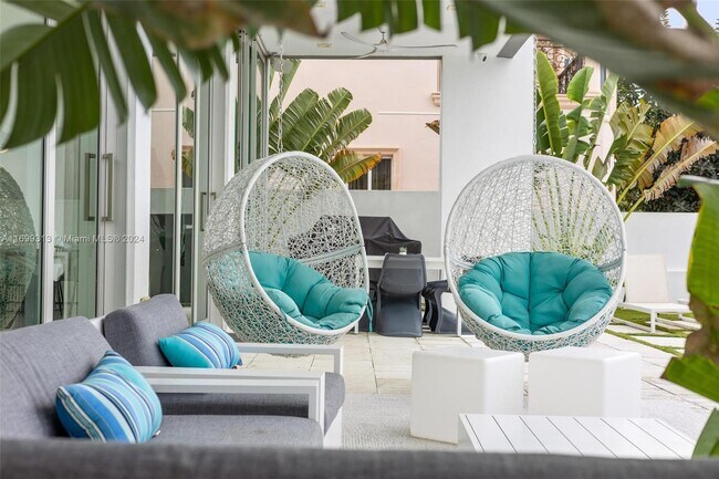 property at 323 Atlantic Isle