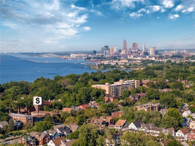 10532 Clifton Blvd-Unit -108 in Cleveland, OH - Building Photo - Building Photo