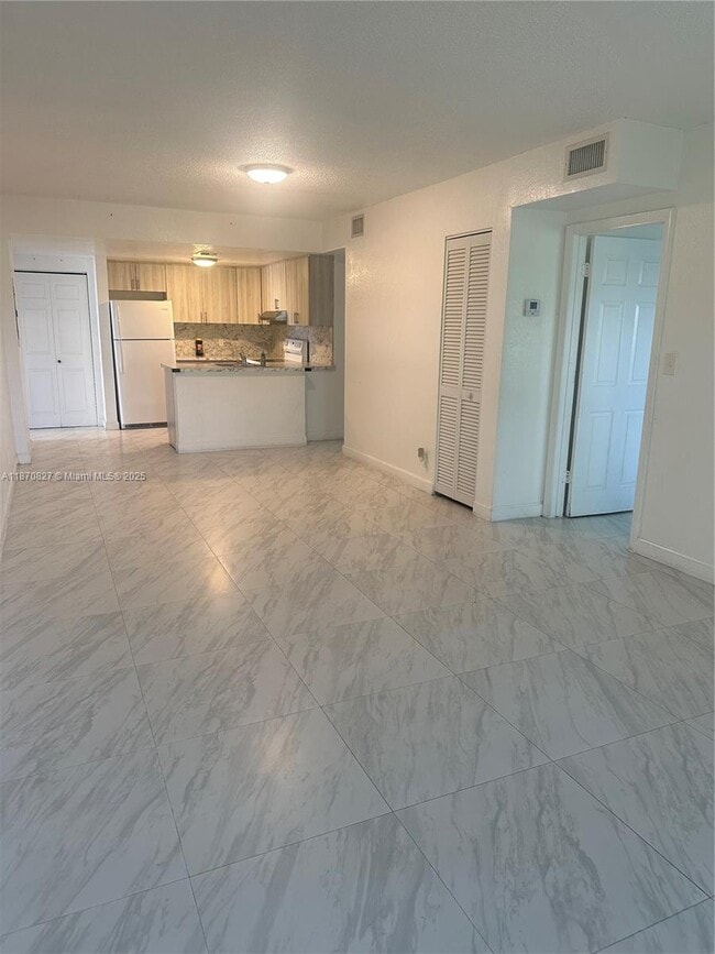 3901 NW 9th Ave