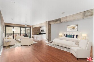 416 S Spring St in Los Angeles, CA - Building Photo - Building Photo