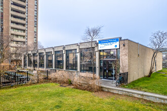 1765 & 1775 Weston Rd Apartments in Toronto, ON - Building Photo - Building Photo