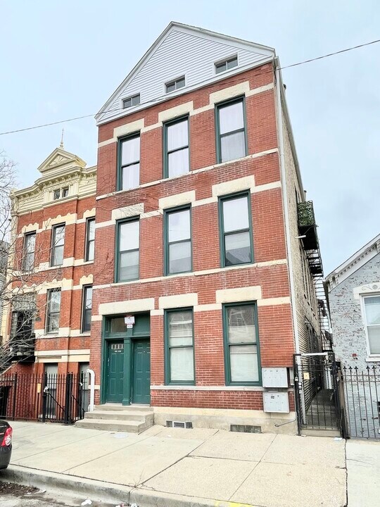 1629 S Throop St in Chicago, IL - Building Photo