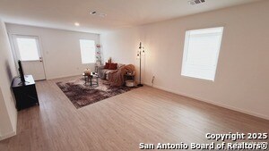 7615 Aston Peak in San Antonio, TX - Building Photo - Building Photo
