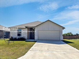 621 Old Glory Rd in Nolanville, TX - Building Photo