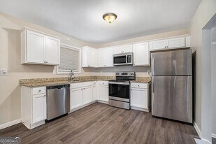 Room in House on Granada Pl, Unit 1205 in East Point, GA - Building Photo