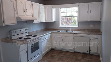5620 Aster Ave in Birmingham, AL - Foto de edificio - Building Photo