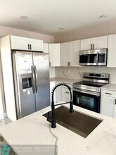 1180 NW 44th Terrace in Lauderhill, FL - Building Photo - Building Photo