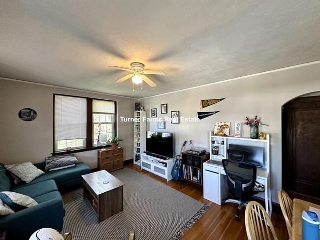 119 College Ave, Unit 32